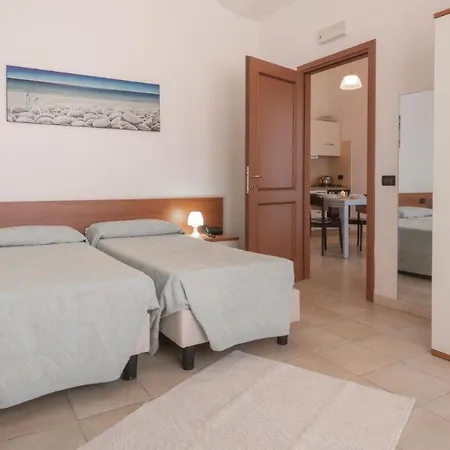 Stylish Le Fontane 2 Bedroom 6 Persons Plus Child Bed No 2511