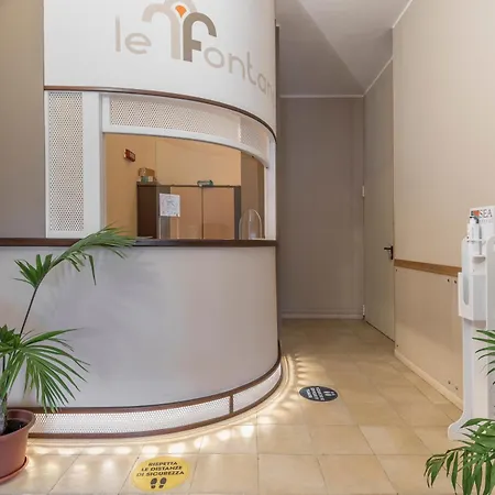 Apartment Stylish Le Fontane 2 Bedroom 6 Persons Plus Child Bed No 2511